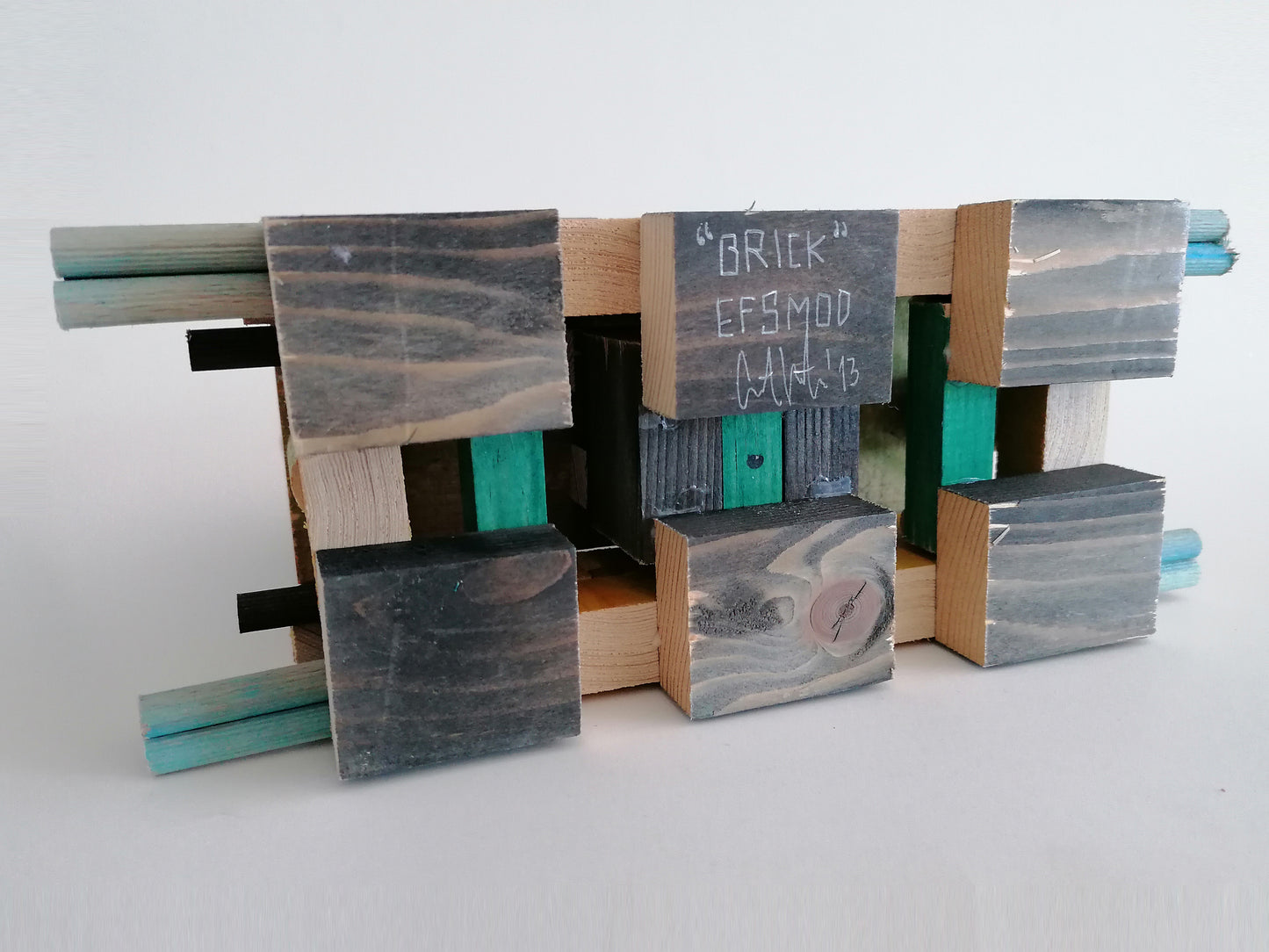 Art Sculpture " Brick EFS" by Cristian Montesinos