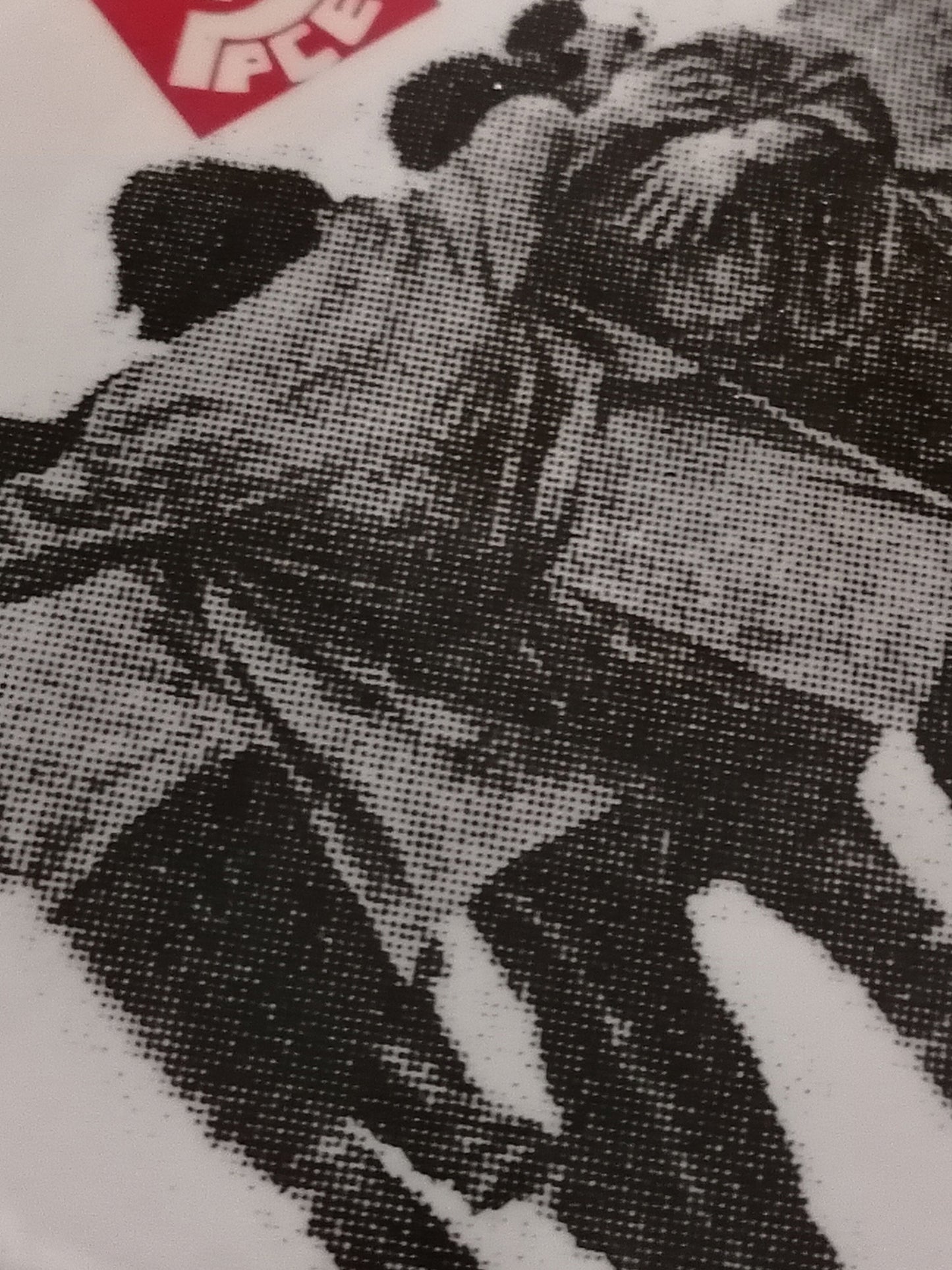 Juan Genovés "El Abrazo" Plato de Cerámica para el PCE