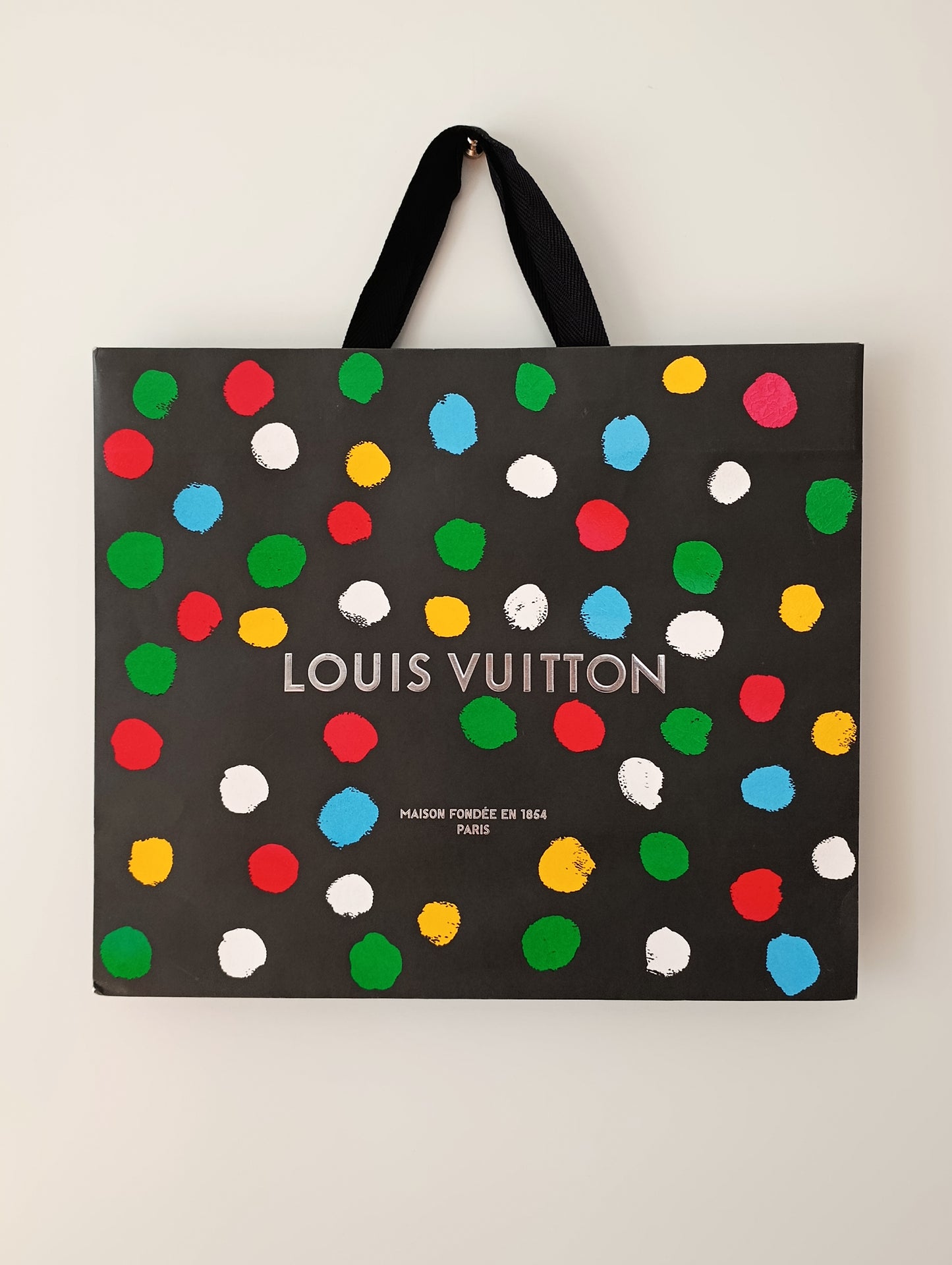 2023 Yayoi Kusama x Louis Vuitton "Infinity Dots Collection"